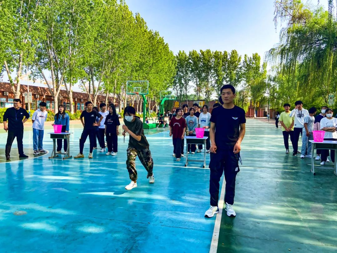 春季高考学校趣味活动