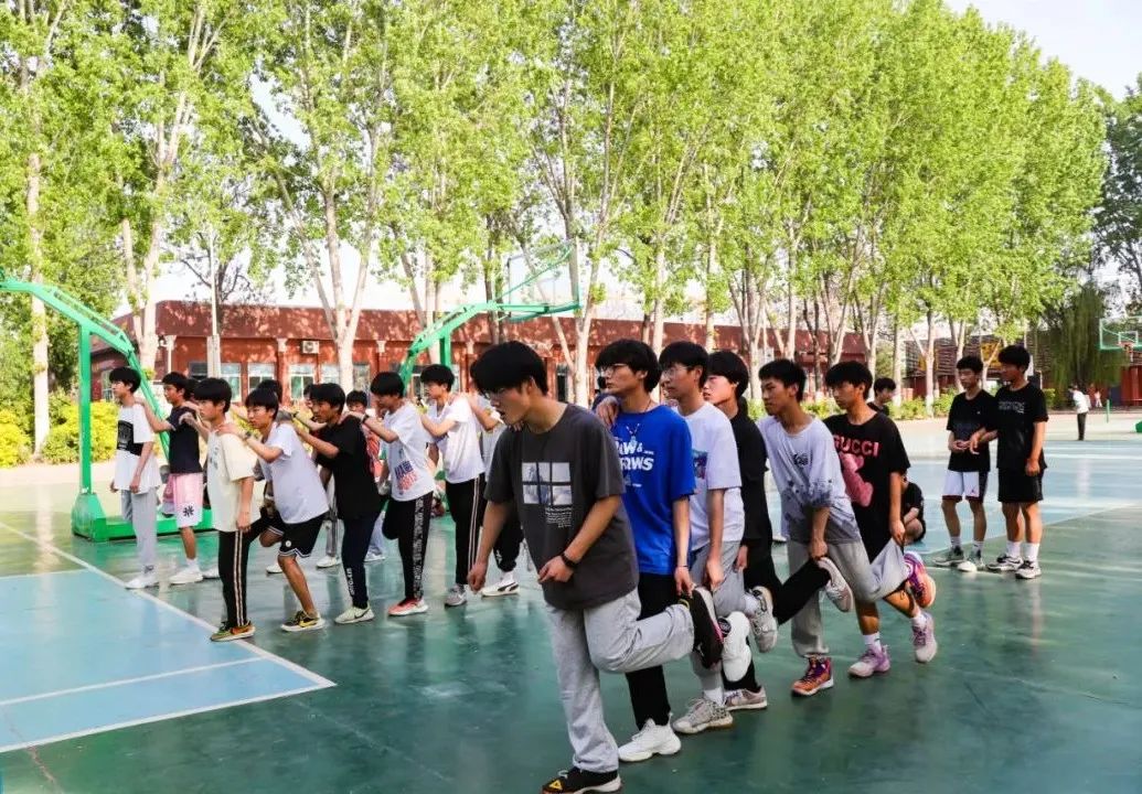 春季高考学校趣味活动